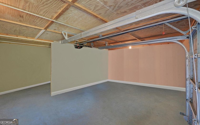 Custom-built lakefront home located within the city limits of - photo 46