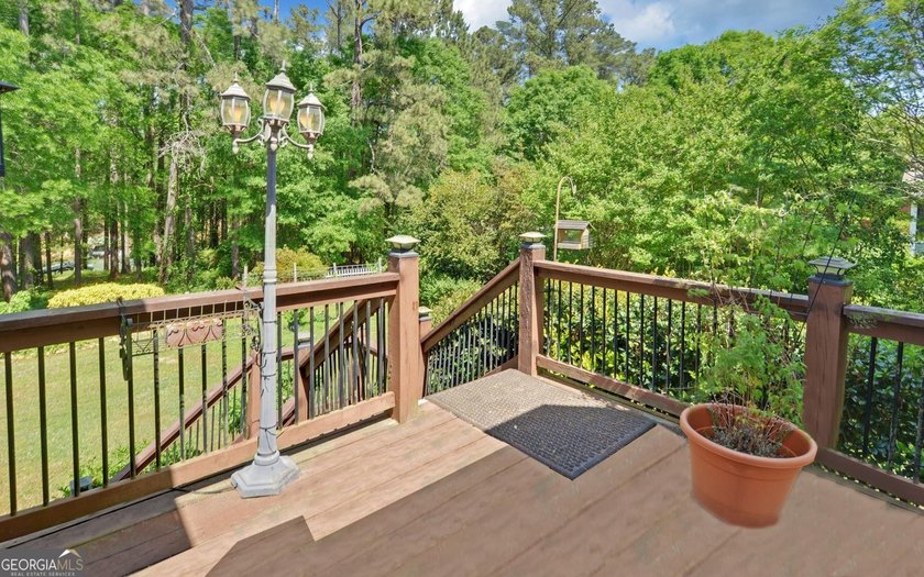 Custom-built lakefront home located within the city limits of - photo 47