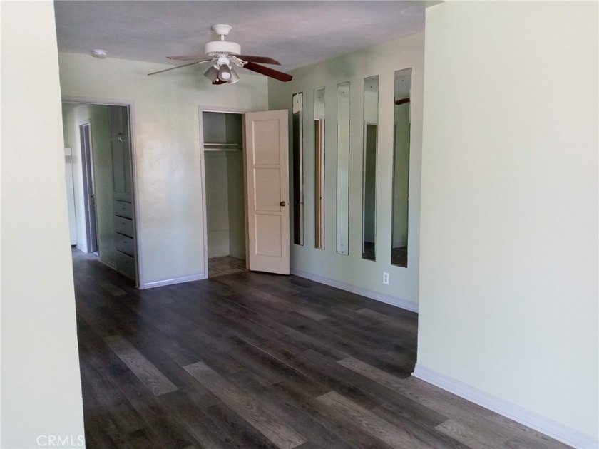 Exceptional 5-unit multifamily opportunity in Santa Ana 92706! - photo 3
