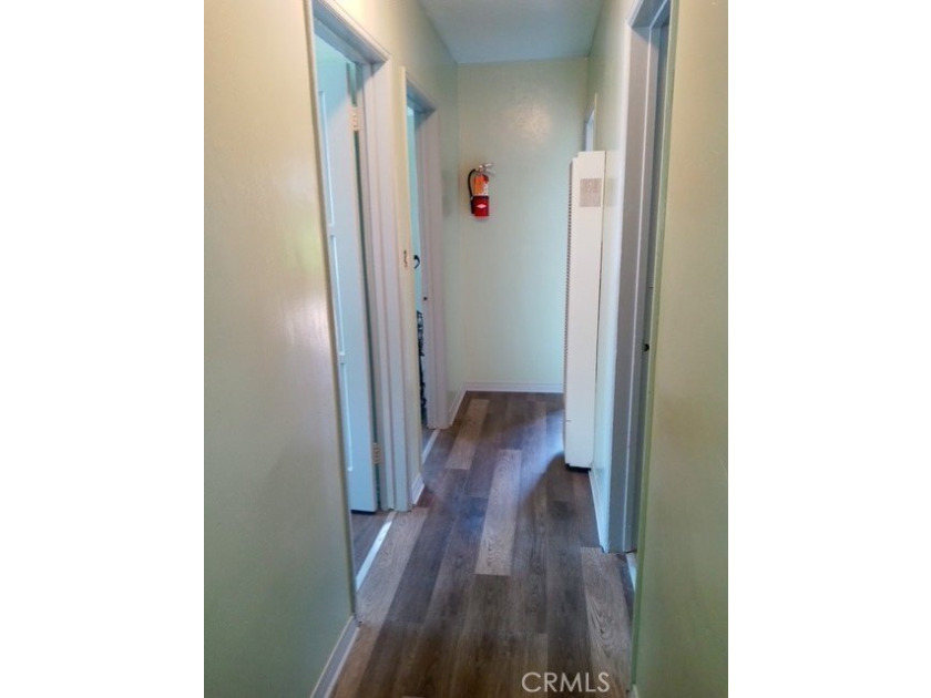 Exceptional 5-unit multifamily opportunity in Santa Ana 92706! - photo 6