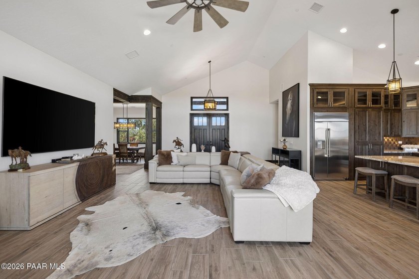 Welcome to your dream home in Cooper Hawk Ridge at Talking Rock - photo 10
