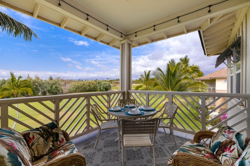 BEAUTIFULLY RENOVATED Penthouse LOFT w/ GARAGE in Waikoloa Beach - photo 22