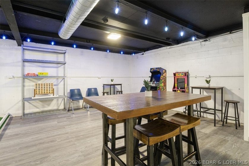 This impressive 6,236 sq ft property has demonstrated strong - photo 28