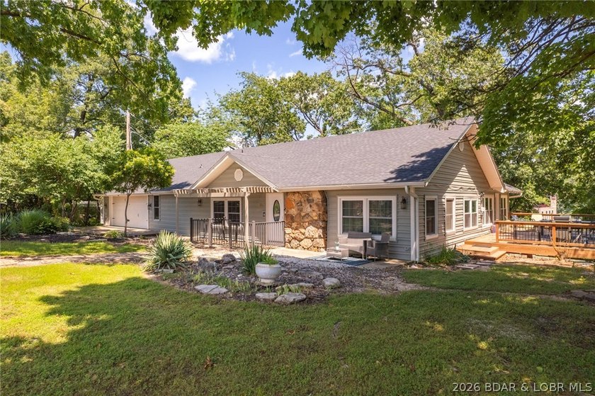 This impressive 6,236 sq ft property has demonstrated strong - photo 48
