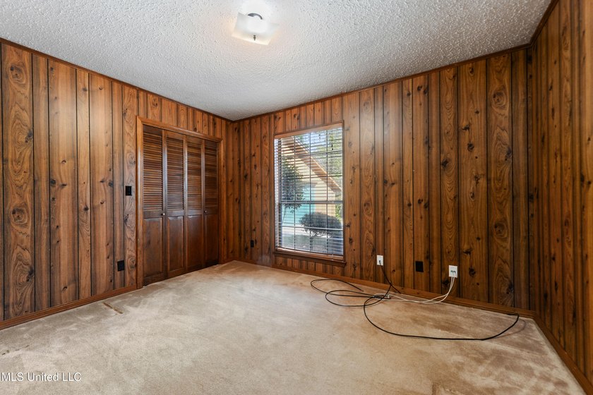 Wow, golf course home on two lots with 367.4 feet on the Pine - photo 16
