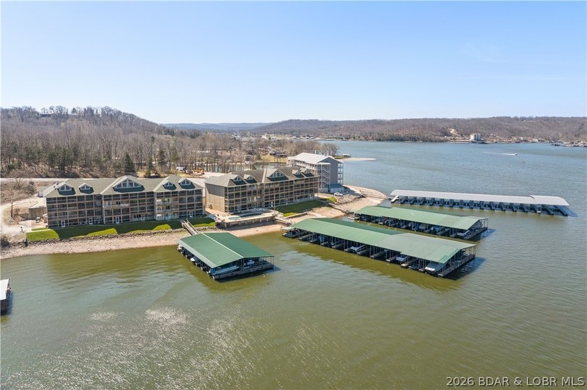 Fully furnished with boat slip &amp; garage. Experience lakefront - photo 27