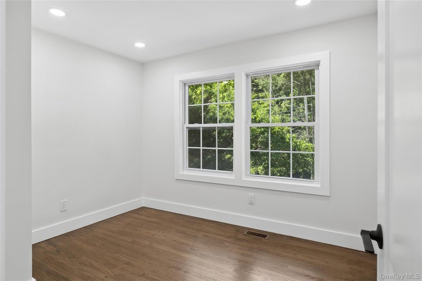 Welcome to 128 Crooked Hill, a completely renovated residence - photo 22