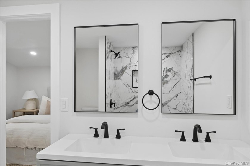 Welcome to 128 Crooked Hill, a completely renovated residence - photo 31