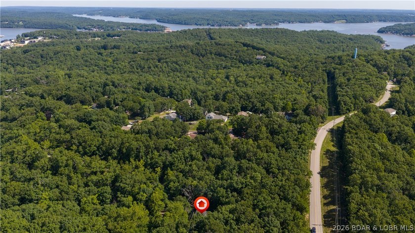 Welcome to Camelot Estates, where comfort, space, and - photo 33