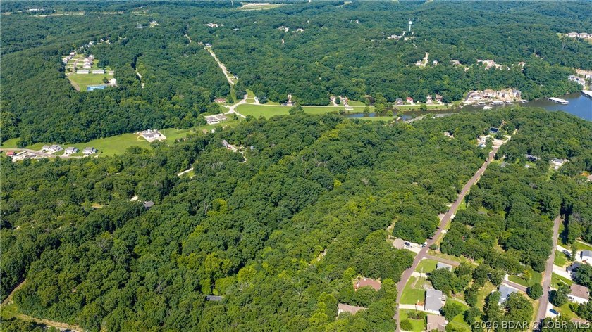 Welcome to Camelot Estates, where comfort, space, and - photo 34