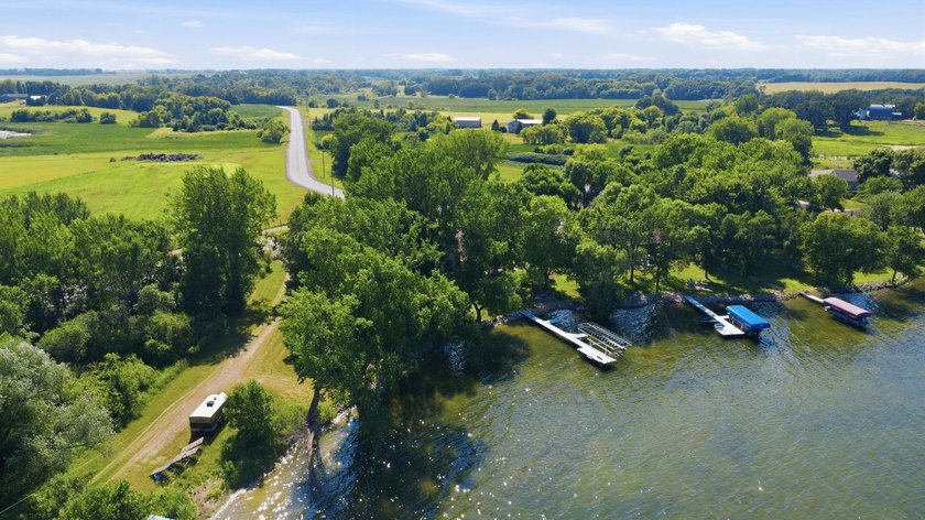 Rare Lake Koronis Opportunity - 225' of Level Shoreline on - photo 44