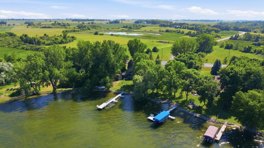 Rare Lake Koronis Opportunity - 225' of Level Shoreline on - photo 49