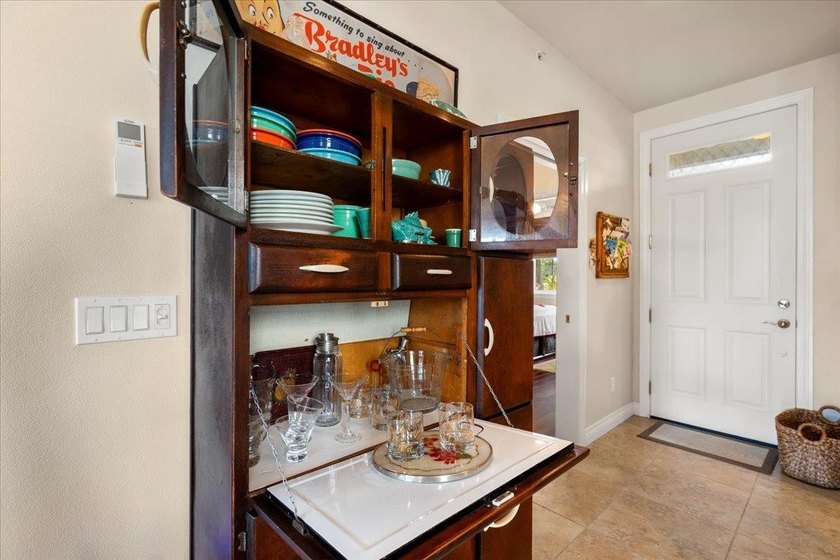Welcome to Kai Ani Village, Unit 15-101, situated in the heart - photo 14