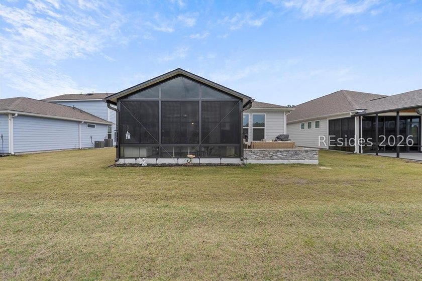 Welcome to this Hallmark floor plan in the highly sought-after - photo 29