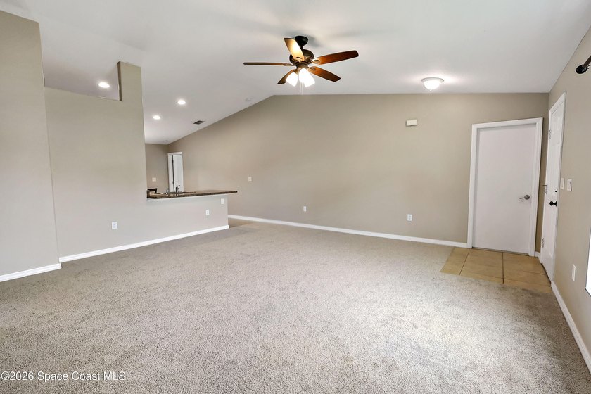 Beautiful home custom built in 2018 with HUGE Master bedroom and - photo 9