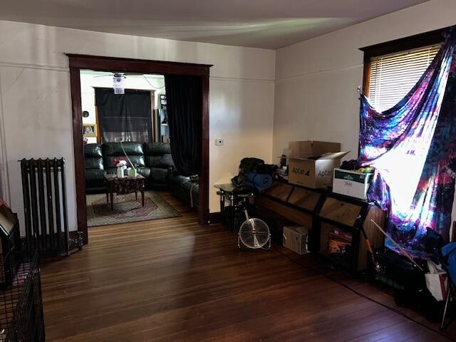 Cozy duplex with amazing hardwood floors and that ''old school - photo 9