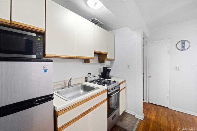 Welcome to 73-11 Bell Boulevard, Unit 2C, located in the - photo 13