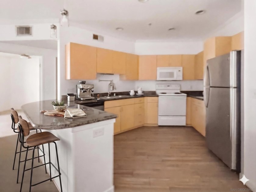 Welcome home to this clean and well maintained home in the heart - photo 12