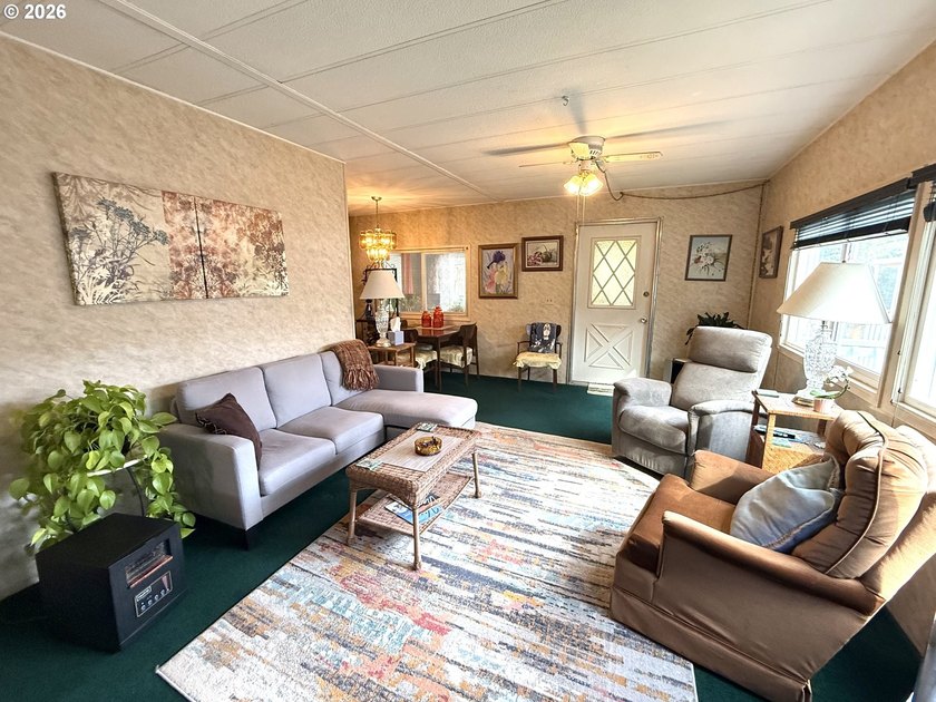 Welcome to coastal living at its finest in Bayview Mobile Home - photo 16