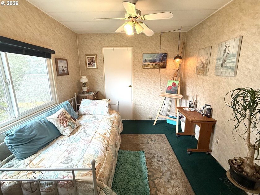 Welcome to coastal living at its finest in Bayview Mobile Home - photo 23