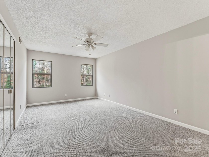 Move right into this beautifully updated end-unit upper-level - photo 11