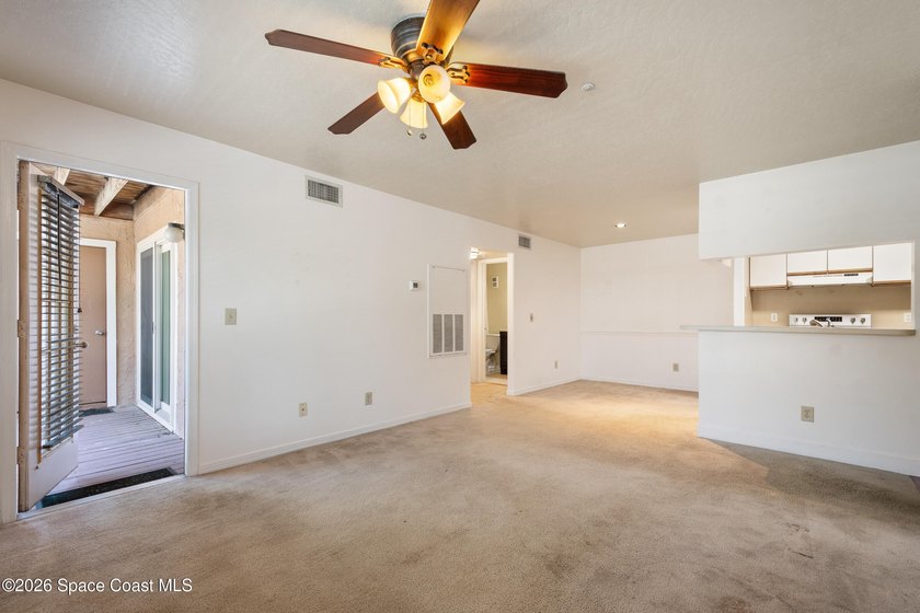 Welcome to Cypress Cove Condominiums in the highly desirable - photo 8