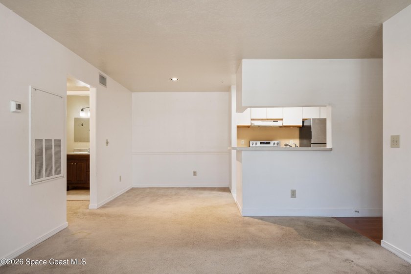 Welcome to Cypress Cove Condominiums in the highly desirable - photo 9