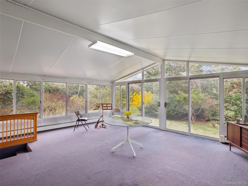 New to the market is 20 Cherry Lane in Huntington, an expansive - photo 9