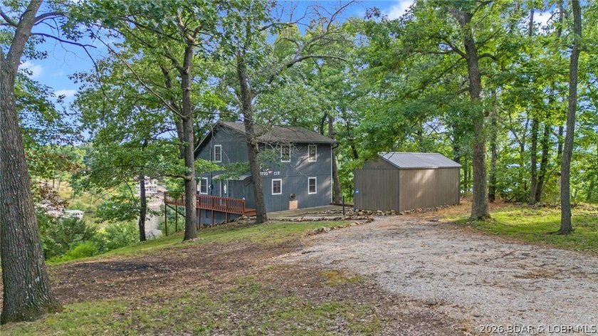 Lake life is calling! Wake up to beautiful lake views in this - photo 11