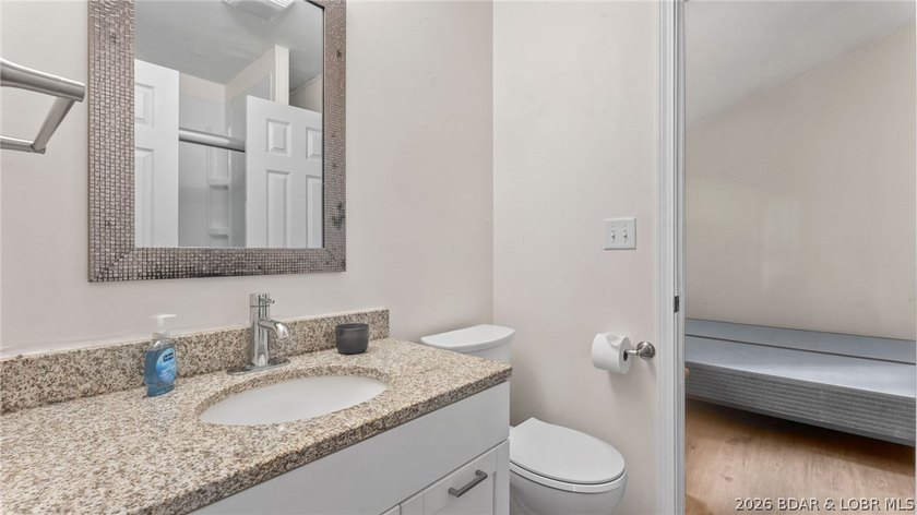 Lake life is calling! Wake up to beautiful lake views in this - photo 48