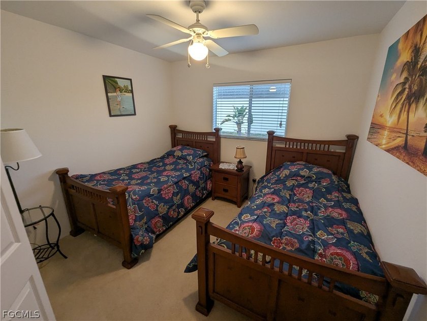 Fabulous 4/2/2 fresh water canal pool home with heated pool - photo 17