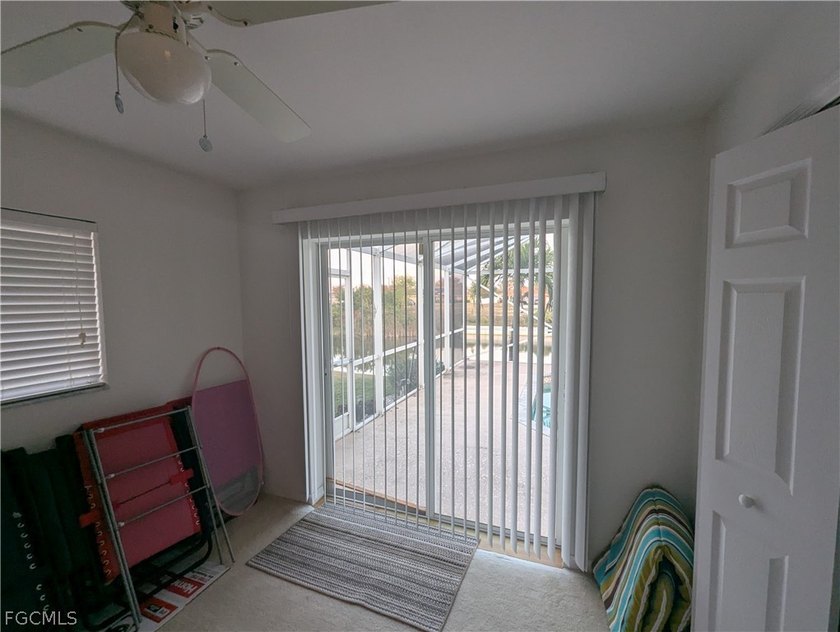 Fabulous 4/2/2 fresh water canal pool home with heated pool - photo 18