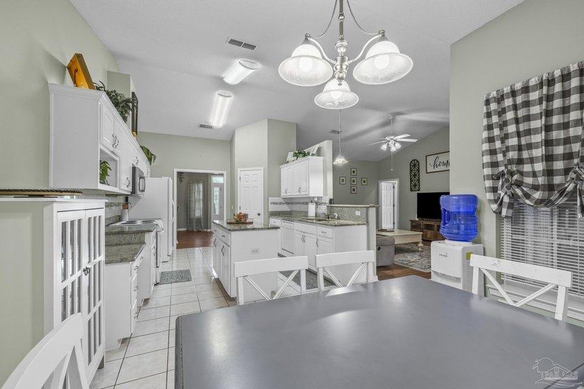 Well-Maintained, all brick 3-bedroom, 2-bath home with an - photo 25