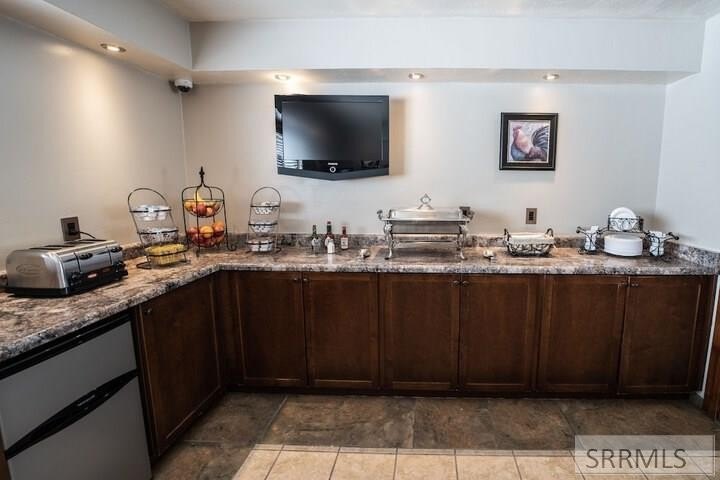Discover a rare investment opportunity with the Clover Creek Inn - photo 6