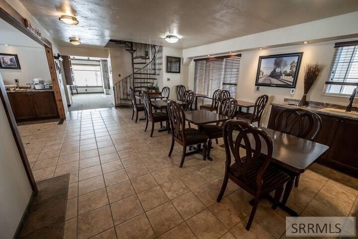 Discover a rare investment opportunity with the Clover Creek Inn - photo 7