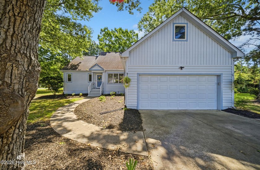 SELLER OFFERING $10,000 TOWARD AP INITIATION FEE FOR FULL PRICE - photo 2