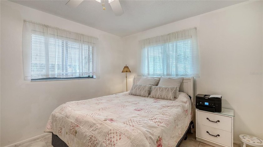 Under contract-accepting backup offers. Welcome to a place where - photo 17