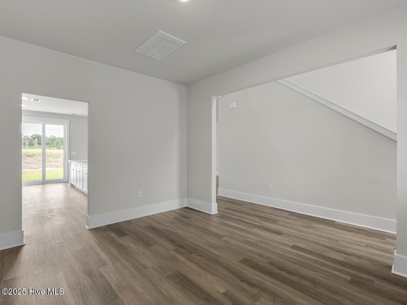 Welcome to Surfside Landing! Located just 5 minutes from the - photo 8