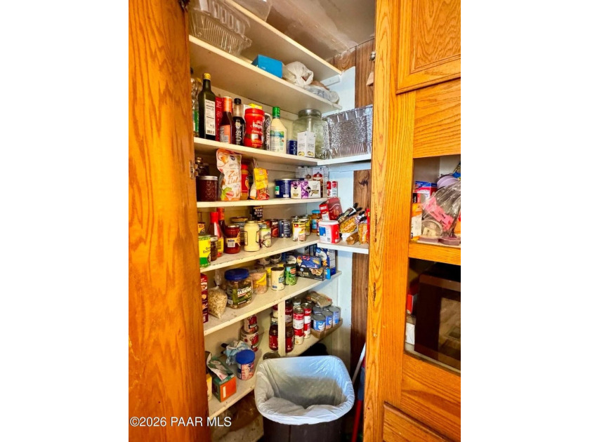 Charming 3-Bedroom Home on owned land with Bonus Space. Prime - photo 9