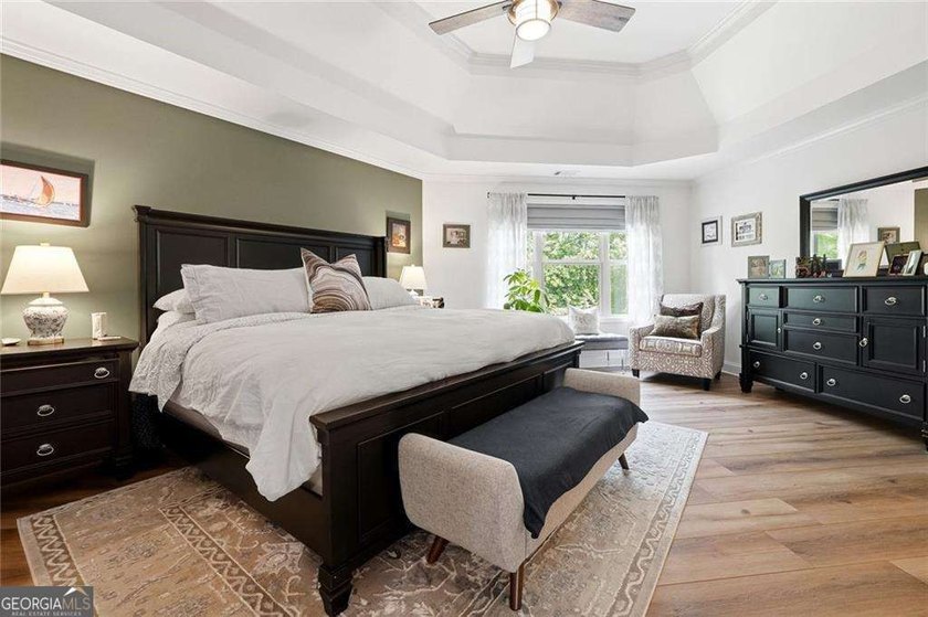 Why book a five-star resort when you can come home to one? - photo 15