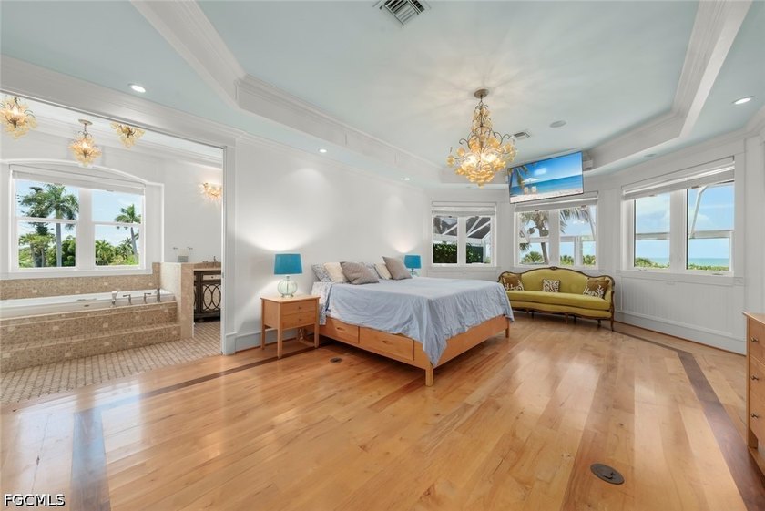 Stunning Gulf Views &amp; Spectacular Sunsets in Chateau Sur Mer - photo 19