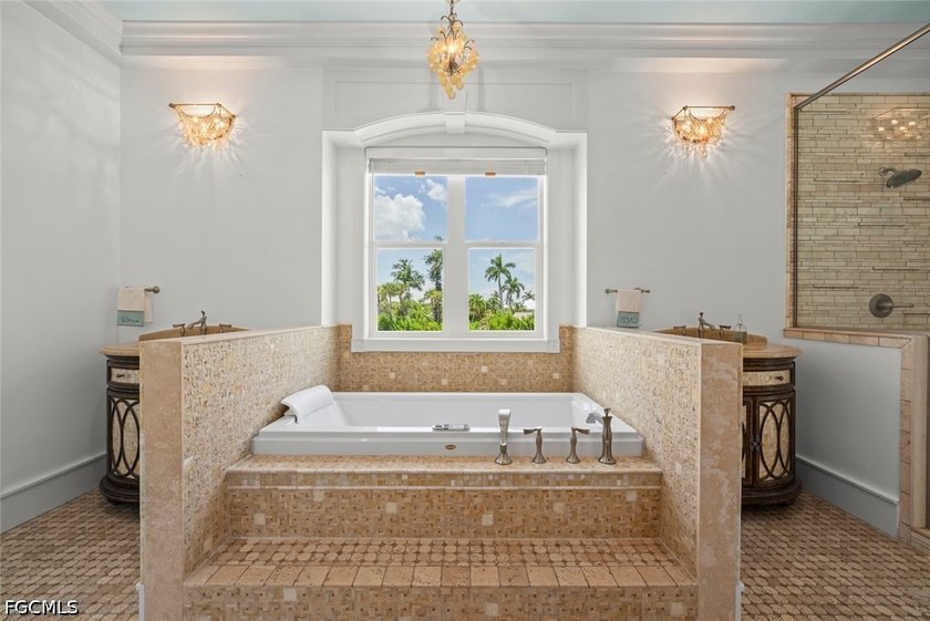 Stunning Gulf Views &amp; Spectacular Sunsets in Chateau Sur Mer - photo 21