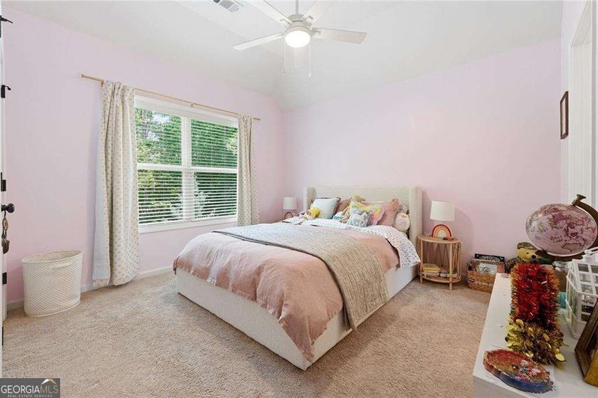 Why book a five-star resort when you can come home to one? - photo 25