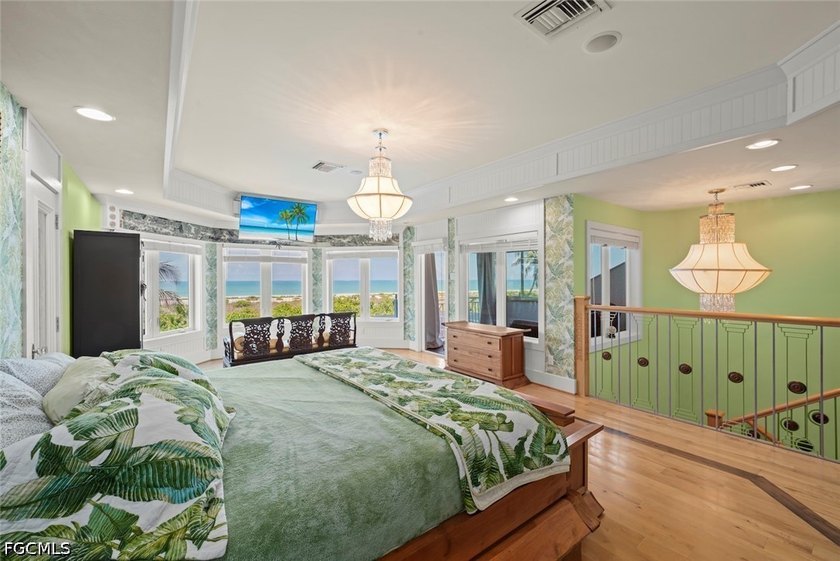 Stunning Gulf Views &amp; Spectacular Sunsets in Chateau Sur Mer - photo 26