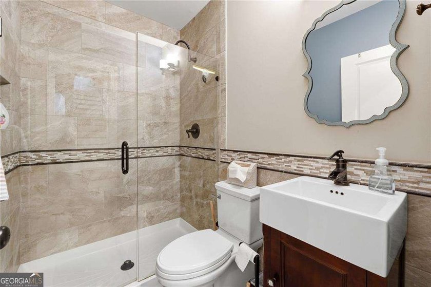 Why book a five-star resort when you can come home to one? - photo 30