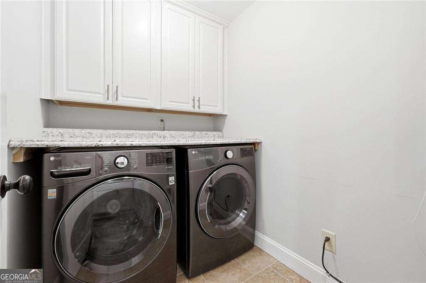 Why book a five-star resort when you can come home to one? - photo 33