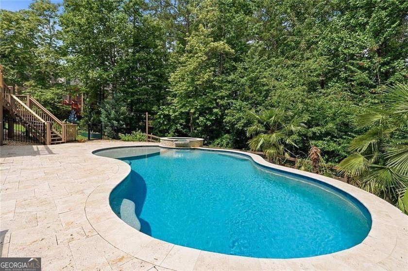 Why book a five-star resort when you can come home to one? - photo 36
