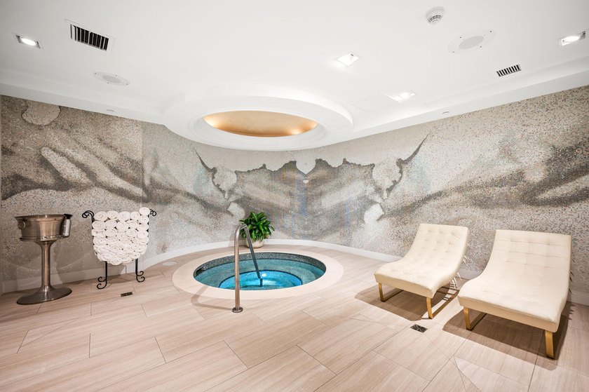 SPECTACULAR 2 BEDROOMS AND 2.5 BATHROOMS WITH AMAZING DIRECT - photo 36