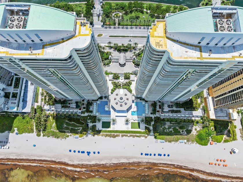 SPECTACULAR 2 BEDROOMS AND 2.5 BATHROOMS WITH AMAZING DIRECT - photo 42