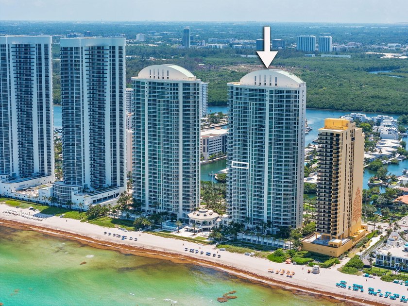 SPECTACULAR 2 BEDROOMS AND 2.5 BATHROOMS WITH AMAZING DIRECT - photo 43